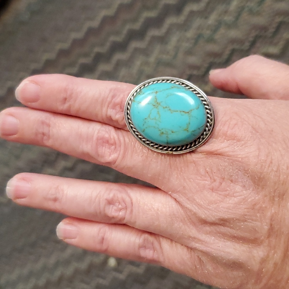 Torquiose Ring, silver band.